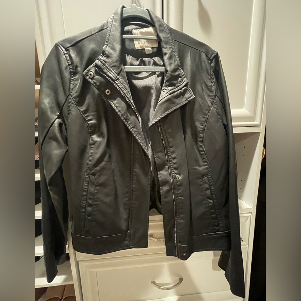 Casual faux leather jacket. Cute to throw in in the fall over jeans,dress,skirt.